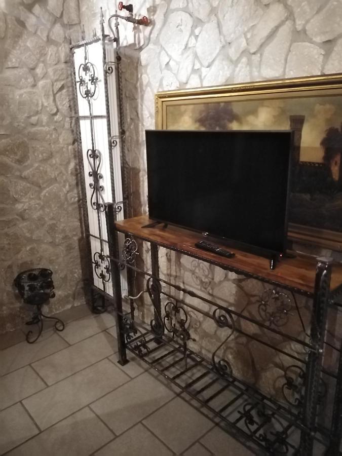 דירות קרמונה Castle House מראה חיצוני תמונה